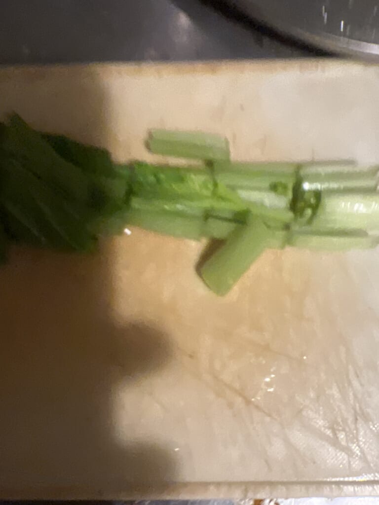 小松菜のカレーケチャップパスタの工程1写真