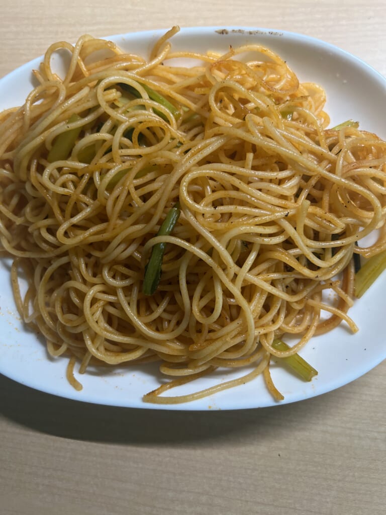 小松菜のカレーケチャップパスタの完成写真